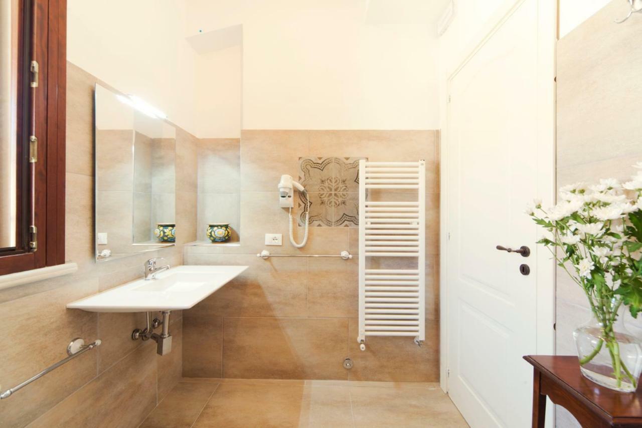 סירקוזה Villa Anbegia מראה חיצוני תמונה